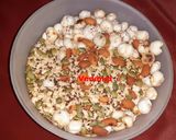 A picture of step 4 of Oats Ladoo.