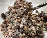 Foto langkah ke 2 dari resep English Fruit Cake.