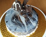 A picture of step 8 of Glazed Chocolate Cake.