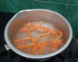 Foto langkah ke 2 dari resep Vietnamese Spring Roll Modified.
