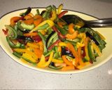 Foto del paso 6 de la receta: Ensalada de pimientos coloridos