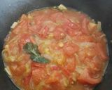 Foto del paso 2 de la receta Muslitos de pollo con tomate y albahaca