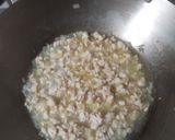 Foto langkah ke 2 dari resep Ayam Cincang Kecap (Isian Roti dan Bakpao).
