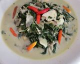 Foto langkah ke 5 dari resep "Daun Singkong dan Jantung Pisang Masak Santan".
