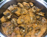 Foto del paso 5 de la receta: Pescado azul: albacora o atún blanco en salsa de tomate
