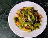 A picture of step 4 of Onion Flower And Potato Fry(Pyaaz Kali Aloo Bhaja).