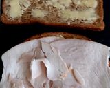 A picture of step 1 of My Sliced Chicken with Spinach and Yellow Sweet Pepper Sandwich.