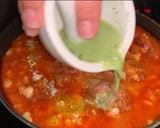 Foto del paso 11 de la receta: Alubias con manitas de cerdo
