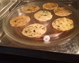 મેથી ના મીની ખાખરા (Methi Mini Khakhra Recipe In Gujarati) રેસીપી સ્ટેપ2ફોટો