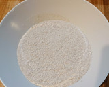 Foto del paso 1 de la receta: Pan integral con semillas