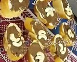 A picture of step 2 of Microwave Nutella Bruschetta.