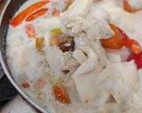 Foto langkah ke 4 dari resep Tom Kha Gai (Sup Ayam Bersantan).