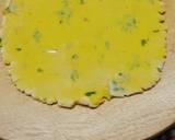 Lahsooni makki ki roti recipe step 2 photo