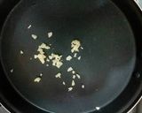 Foto del paso 3 de la receta: Tortilla de zanahorias con albahaca