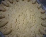 Foto langkah ke 4 dari resep Pizza Jamur, Daging Cincang, Keju Mozarella Enak.
