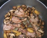 Foto del paso 4 de la receta: Costillas de cordero con manzana y champiñones portobello, sobre ajo con hierbas provenzales ja, ja