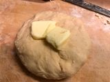 Raisin buns - home baking with fun!