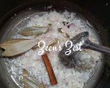 A picture of step 1 of Middle Eastern Kabsa.