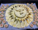 Vendégváró Sajtos mártogatós leveles tésztából recept fázis 3 fotója