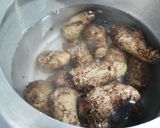 A picture of step 1 of Masala taro.