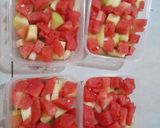 Foto langkah ke 1 dari resep Salad buah semangka,melon,jelly.