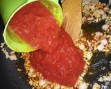 A picture of step 2 of Tagliatelle Arrabbiata.