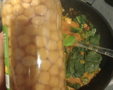 Foto del paso 7 de la receta: Garbanzos con pollo🐓 y curry🇮🇳