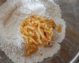 Foto langkah ke 4 dari resep Indomie Goreng Telur Crispy.