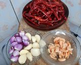 Foto langkah ke 1 dari resep Chili oil.