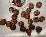 Foto del paso 1 de la receta: Como hacer castañas asadas en Airfryer - 12 minutos