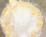 A picture of step 1 of Garlic dabda (bhajiya).