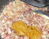 A picture of step 3 of Pav bhaji.