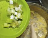 Foto langkah ke 7 dari resep Lodeh Jantung Pisang.