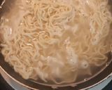 Foto langkah ke 2 dari resep Ramen Ayam.