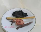 Foto langkah ke 4 dari resep Gulai daun chaya dengan taburan rebon goreng dan cabe rawit.