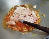 Foto langkah ke 4 dari resep Nasi Kebuli Ayam Khas Betawi.