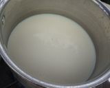 A picture of step 1 of Fruit custard.