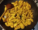 Brokkolis tejszínes sajtos csirke recept fázis 1 fotója