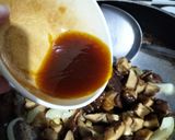 Foto langkah ke 5 dari resep Shiitake Tumis Kecap.