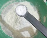 A picture of step 9 of PizzaMuffins.