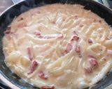 Une image de l'étape 8 de Oignons à la carbonara.
