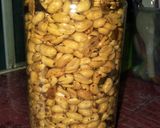 Foto langkah ke 2 dari resep Kacang goreng bawang dgn daun jeruk.