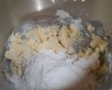 A picture of step 3 of Old Fashion Doughnuts.