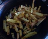 Foto del paso 1 de la receta: Tortilla de papas con salsa de hongos