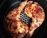 Gambar langkah 3 resipi Bbq chicken with fried rice seasoning.