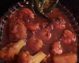 চিংড়ি  মাছের আলু ফুলকপির ঝোল(Chingri macher aloo fulkopir jhol recipe in bengali) রেসিপির ধাপ 3 ছবি