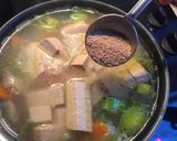 Une image de l'étape 12 de Soupe TONJIRU au Miso et Tofu.
