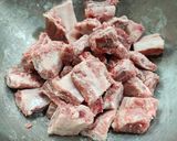 รูปขั้นตอนการทำที่ 1 ของ ซี่โครงหมูนึ่งเต้าหู้ยี้