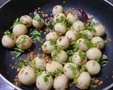 A picture of step 9 of Goli Idli.