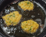 Foto del paso 2 de la receta: Tortillitas de bacalao